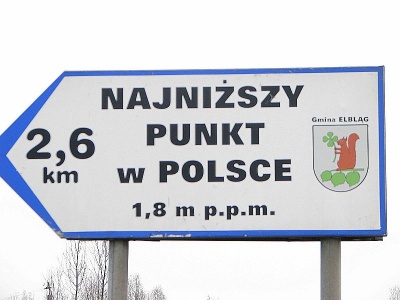 Tablica przy   drodze Elbl�g - Malbork
