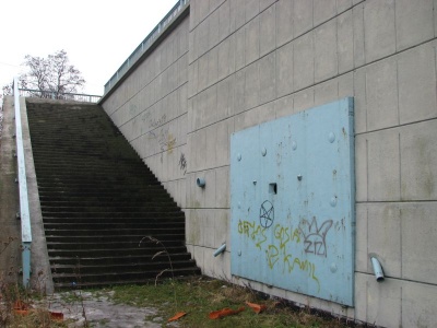 Most   Knybawski - pancerna p�yta schronu