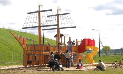 Kaszubskie Oko - Plac Zabaw Statek Pirat&oacute;w