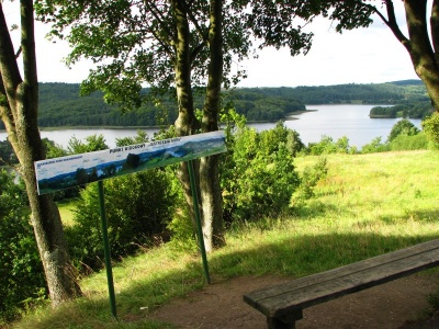 Panorama z Jastrz�biej G&oacute;ry k. Ostrzyc