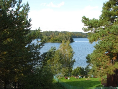 Jezioro Radu�skie G&oacute;rne - widok ze Zgorza�ych