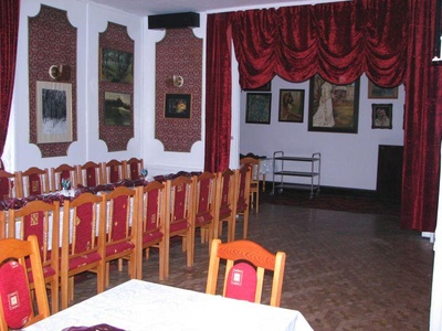 Pa�ac Barlewice - agroturystyka tanie noclegi z wy�ywieniem