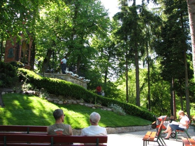 Przed kapliczk�